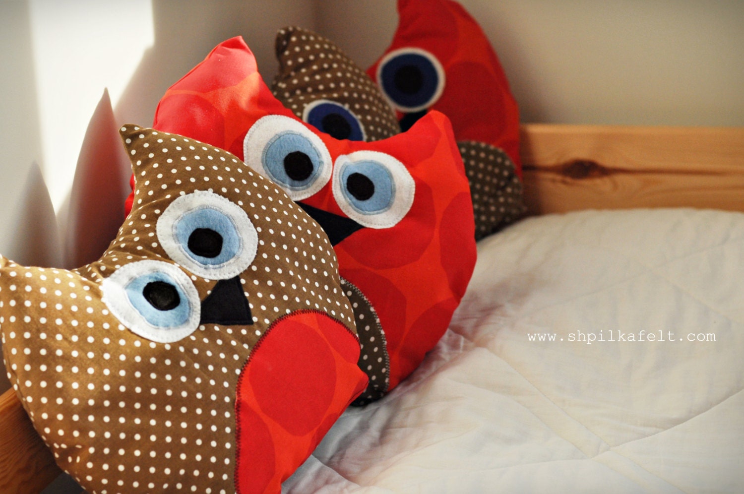 Ready to ship - Plush Brown & Red Owl Pillow with polka dots - Plush owl toy - Cotton / Felt / Baby Toddler bedroom decor / Home owl decor