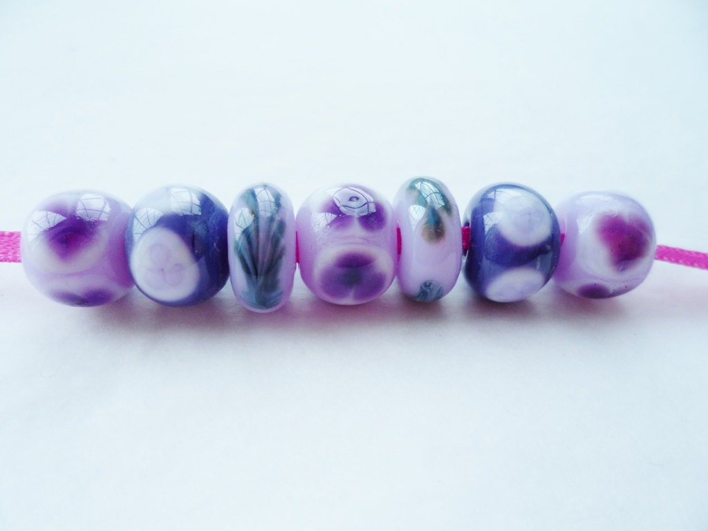 Hearts and flowers  - handmade lampwork bead set