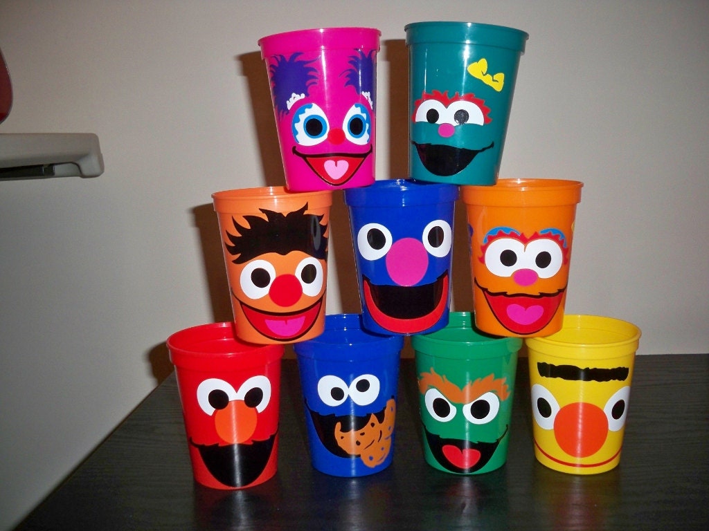 SESAME STREET BIRTHDAY party favor cups (set of 5 cups) Il_570xn