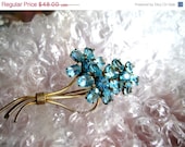 Art Deco Blue Rhinestone Flower Brooch 1920s Vintage Jewelry
