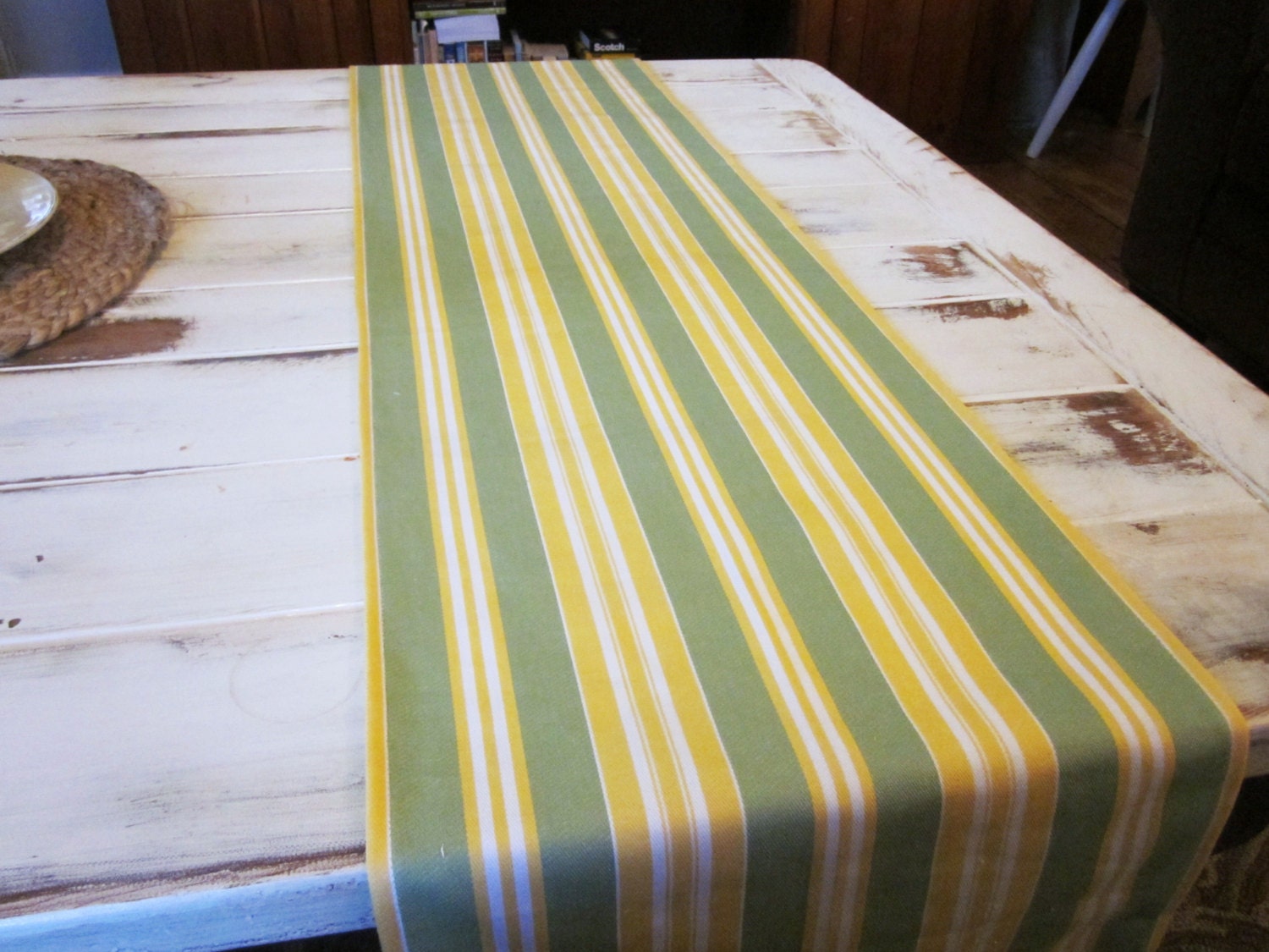 Spring  table runner, shabby chic, farmhouse decor, cottage decor, table runner, home decor,green yellow table runner