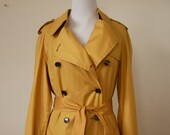 yellow green vintage london fog rain jacket. size 8.