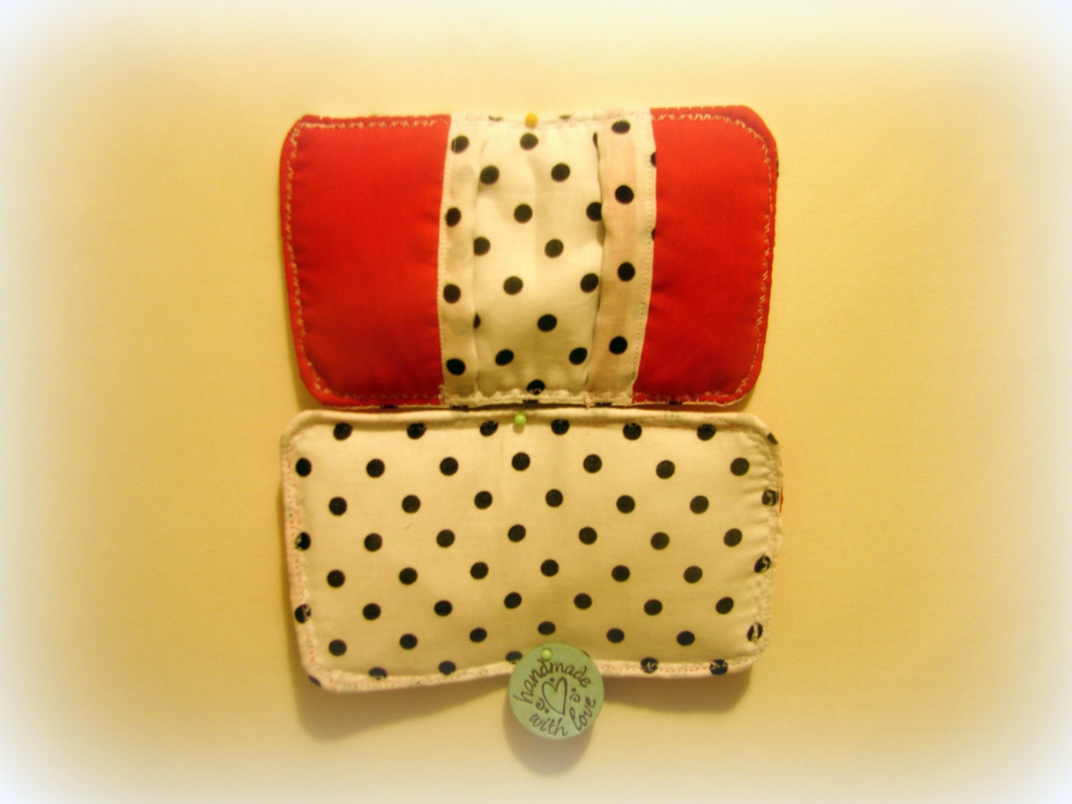 Microwave Pot Holder Finger Mitts/ Modern Black and White Dots with Red Finger Pockets