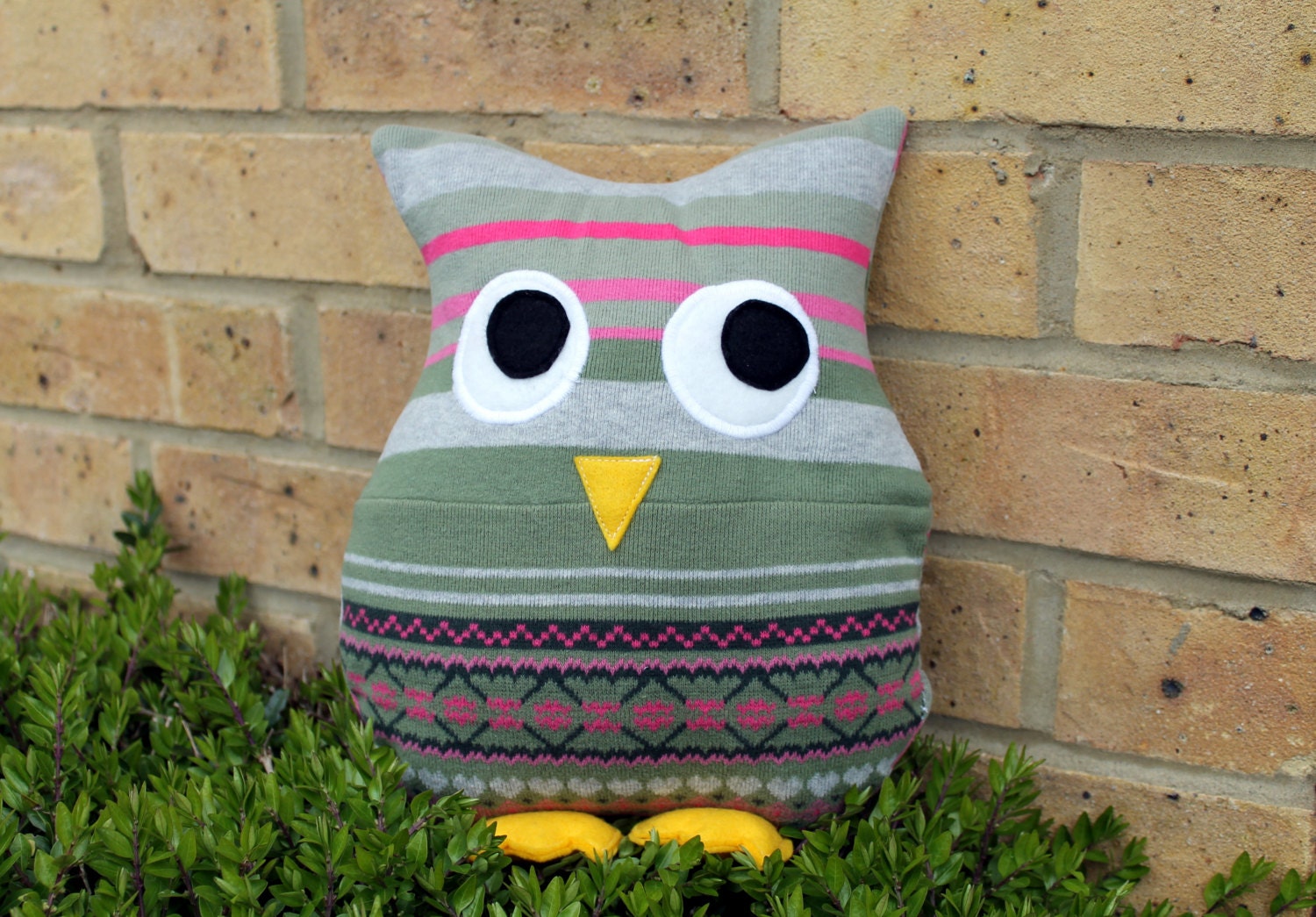 Owl pillow, upcycled jumper owl, recycled sweater owl, knitted sweater owl