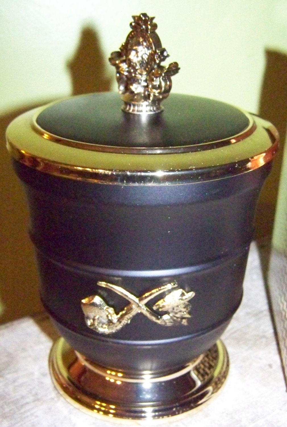 Buy cigar of the month gift - Kaywoodie Tobacco Jar  Cigar Humidor Style P-591 Made in Japan