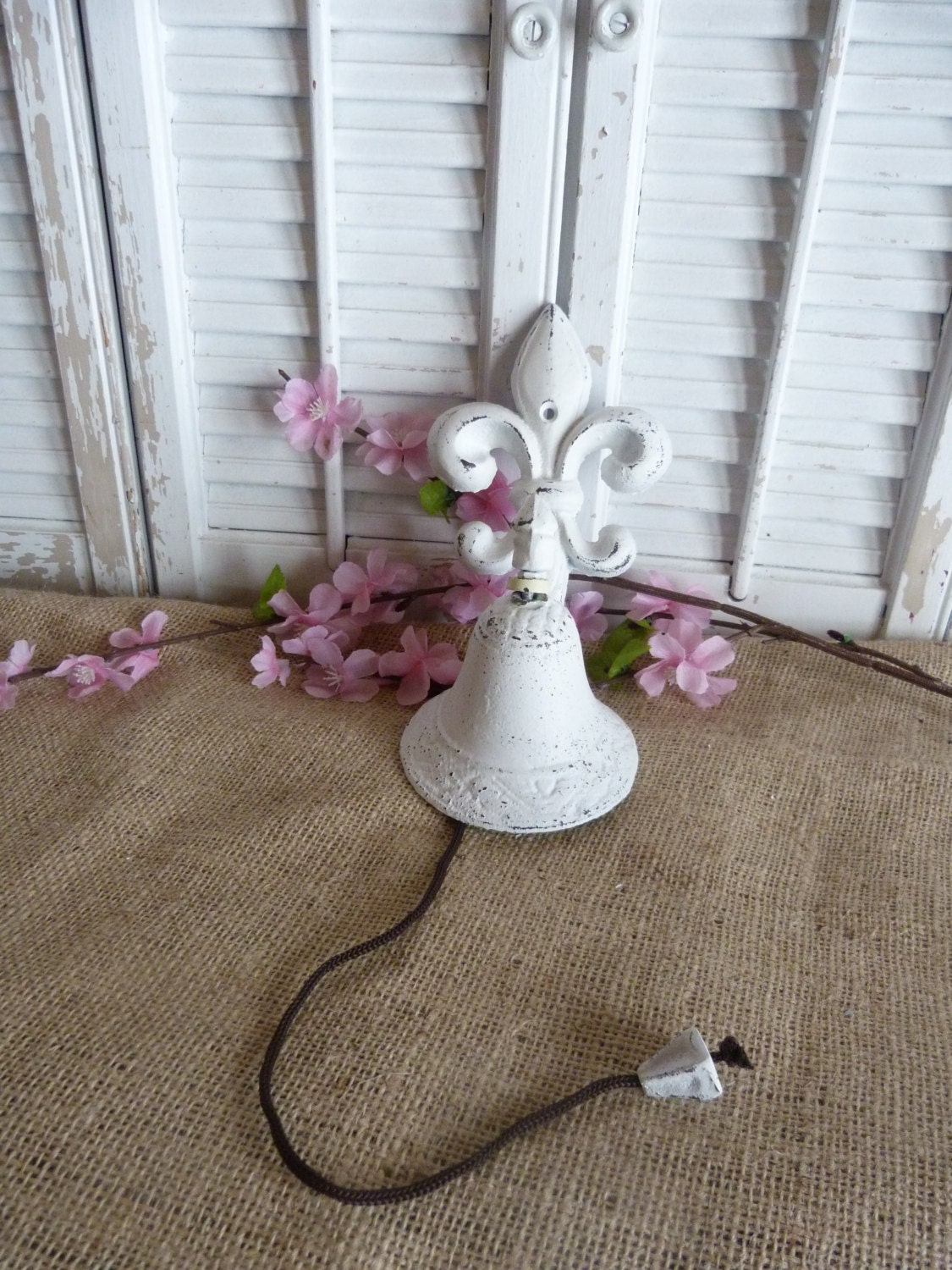 White Iron Bell, Cottage Chic, Dinner Bell, Fleur De Lis Bell, Shabby Decor, Kitchen Decor, Wall Hanging, Wall Decor, Cottage Kitchen
