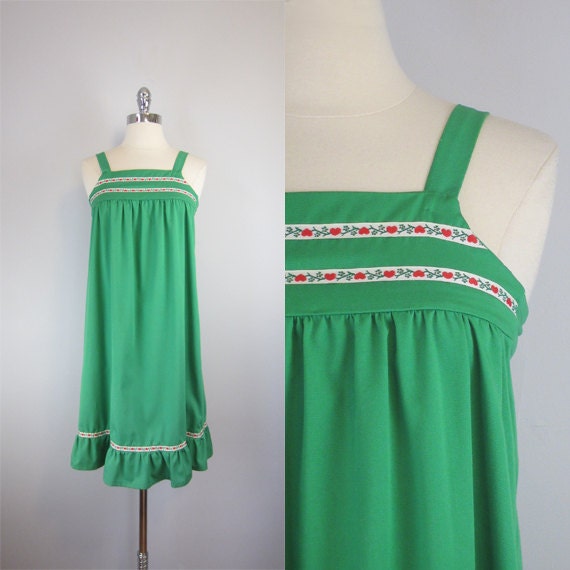 vintage 60s sundress / green sundress / cotton dress / tunic / ribbon trim / Tiny Hearts dress