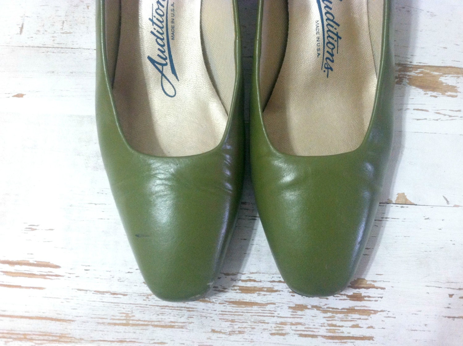 Vintage Avocado Green Heels 1970's