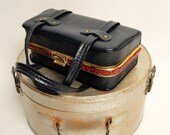 vintage snakeskin trim satchel - boxy handbag - red snakeskin trim