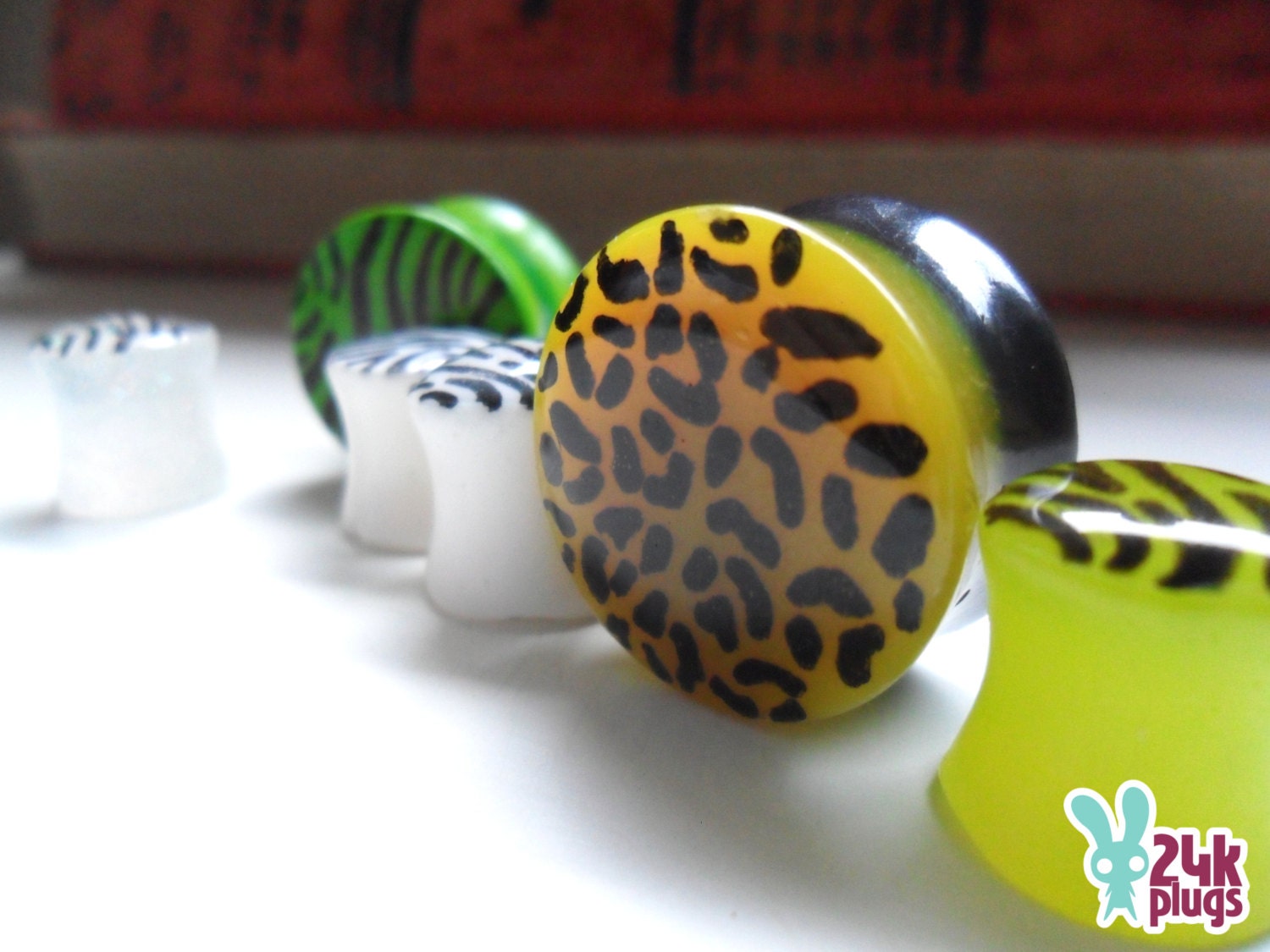 Custom made 8g, 6g, 4g, 2g animal print plugs