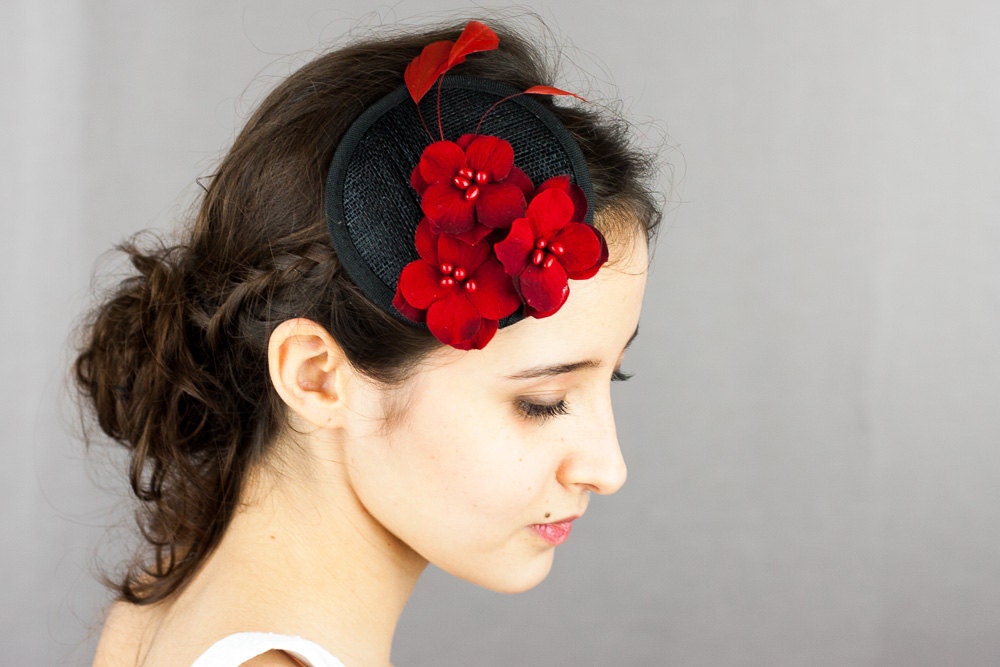 Black and red fascinator with hydrangeas