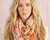 Infinity Scarf Floral Paisley Dusty Vintage Roses Patterned Scarf with Flowers Soft Neutral Summer Scarf Women's Fashion Accessory