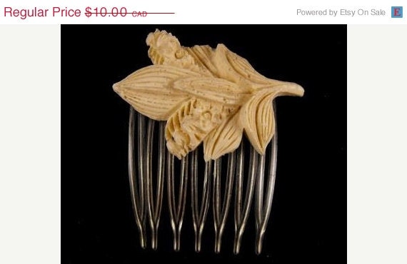 Vintage Hair Comb Celluloid Lily of the Valley Sweet Barette 10.00 obo