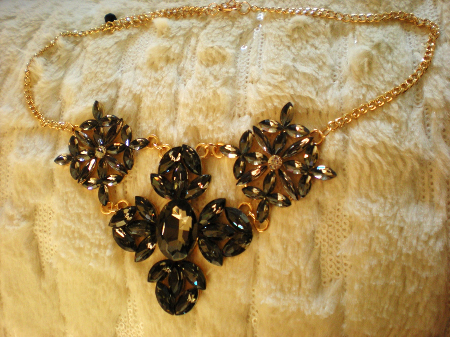 Gray Flower Glass Bib Necklace