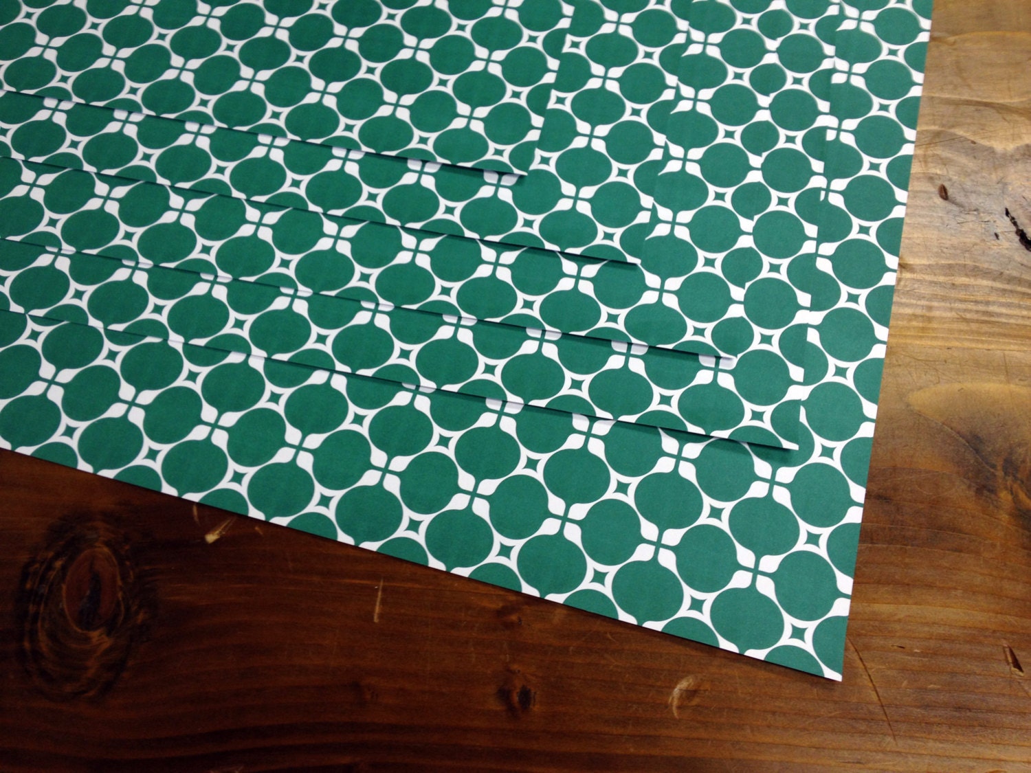 CLEARANCE Modern Graphic Wrapping Paper - set of 10 sheets - Green