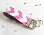 Mini Keychain Chevron Key Fob in Hot Pink with Kona Grey Lining