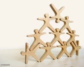 Balancing game - Wooden balancing toy - Balance and stacking toy - Balancing puzzle - Creative game - Desk game - Acrobats
