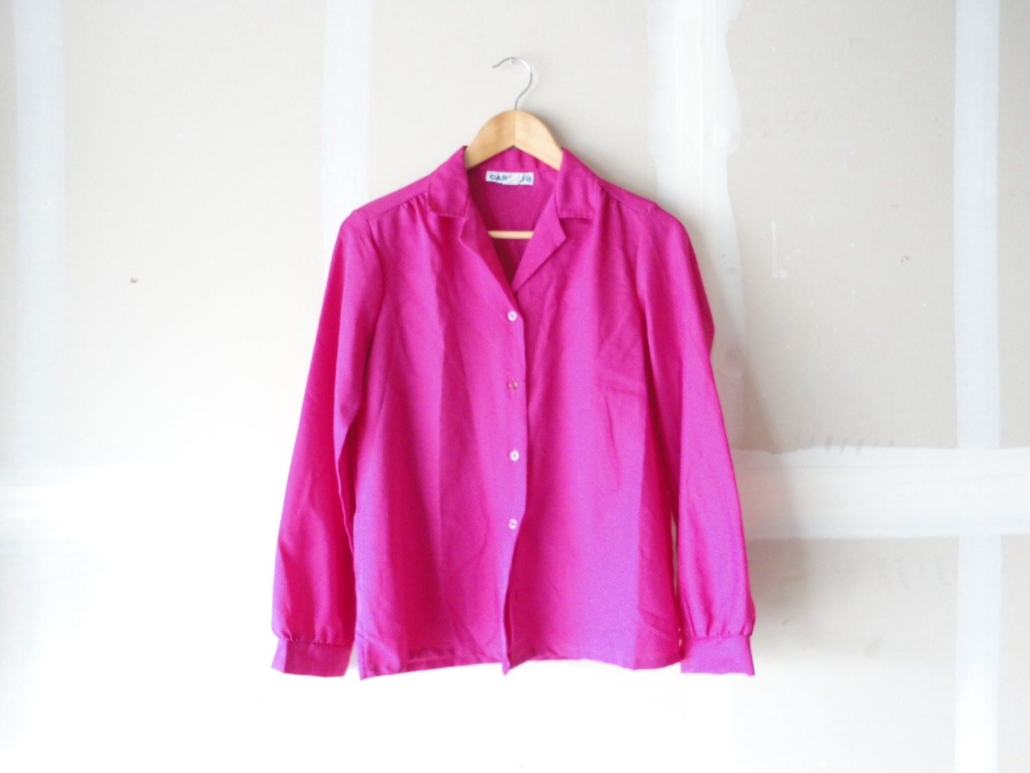 button up top,  pink blouse, collar blouse