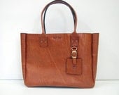 Cognac New York Tote with Zipper - Handmade leather Tote bag