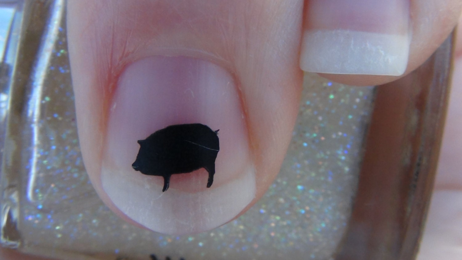 Pig Nail Art Decals Set of 20 Vinyl Stickers Applique Manicure Pedicure Party Event Accessories Style 2