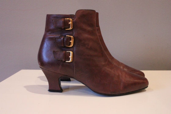 Vintage leather Enzo Angiolini boots SIZE 7