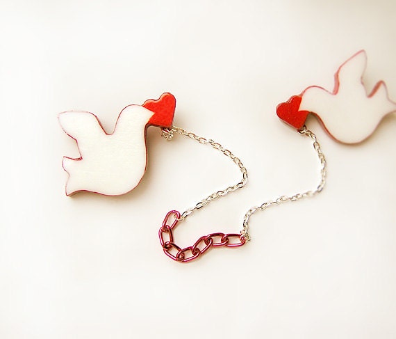 Collar Brooch Necklace "From Heart to Heart", collar clips, Valentine's jewelry, birds, red and white