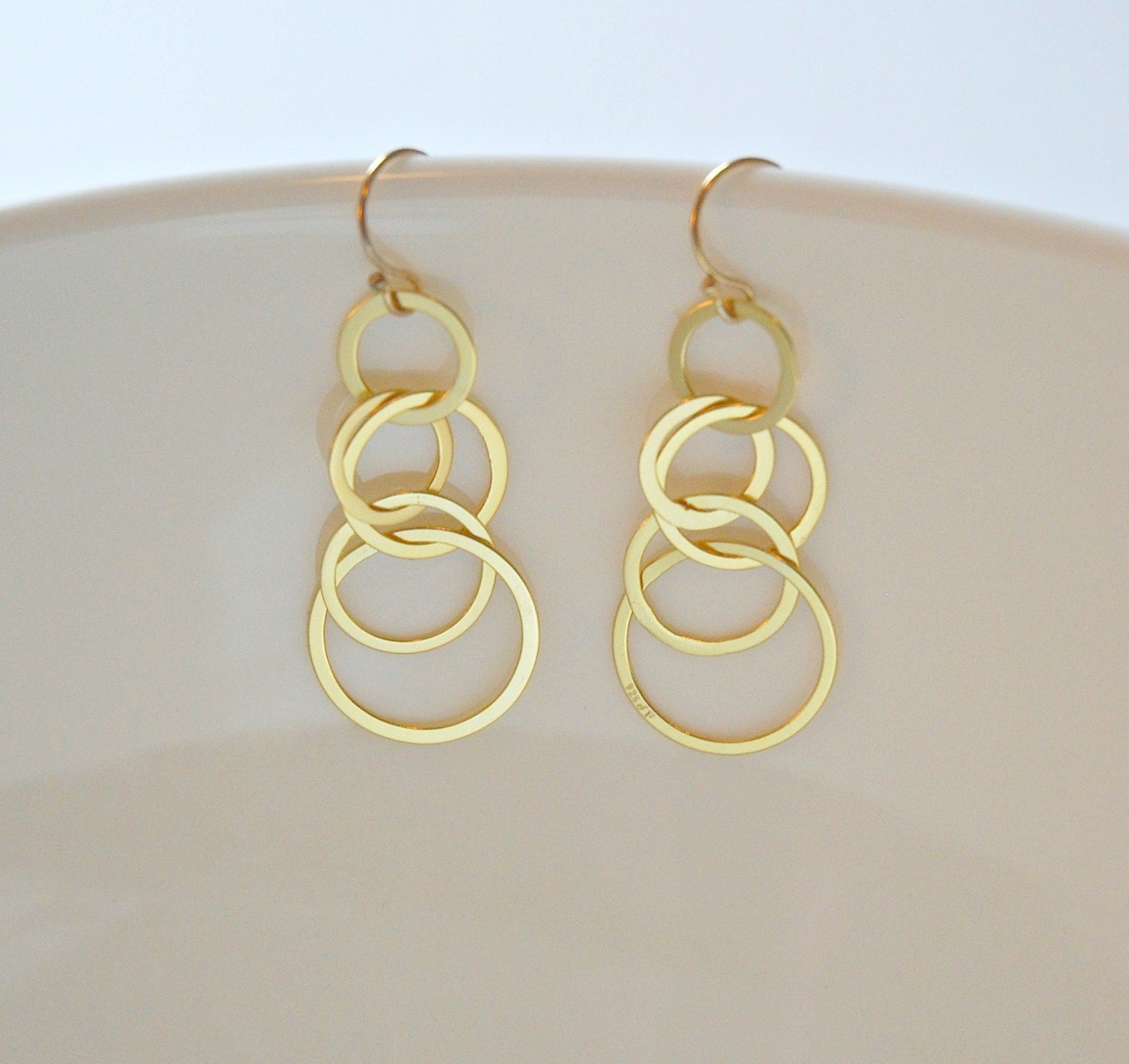 Linked gold circles earrings - five linked gold vermeil circles - drop earrings - long gold earrings - simple geometric jewelry - spiral