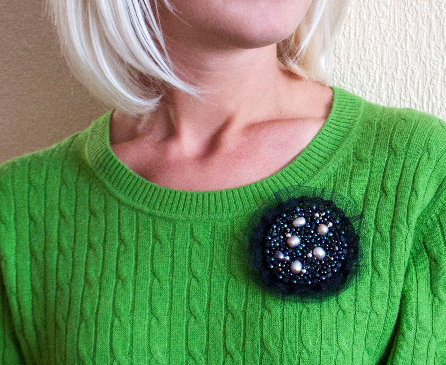 Elegant pearl brooch, woman brooch, black, pin, lace