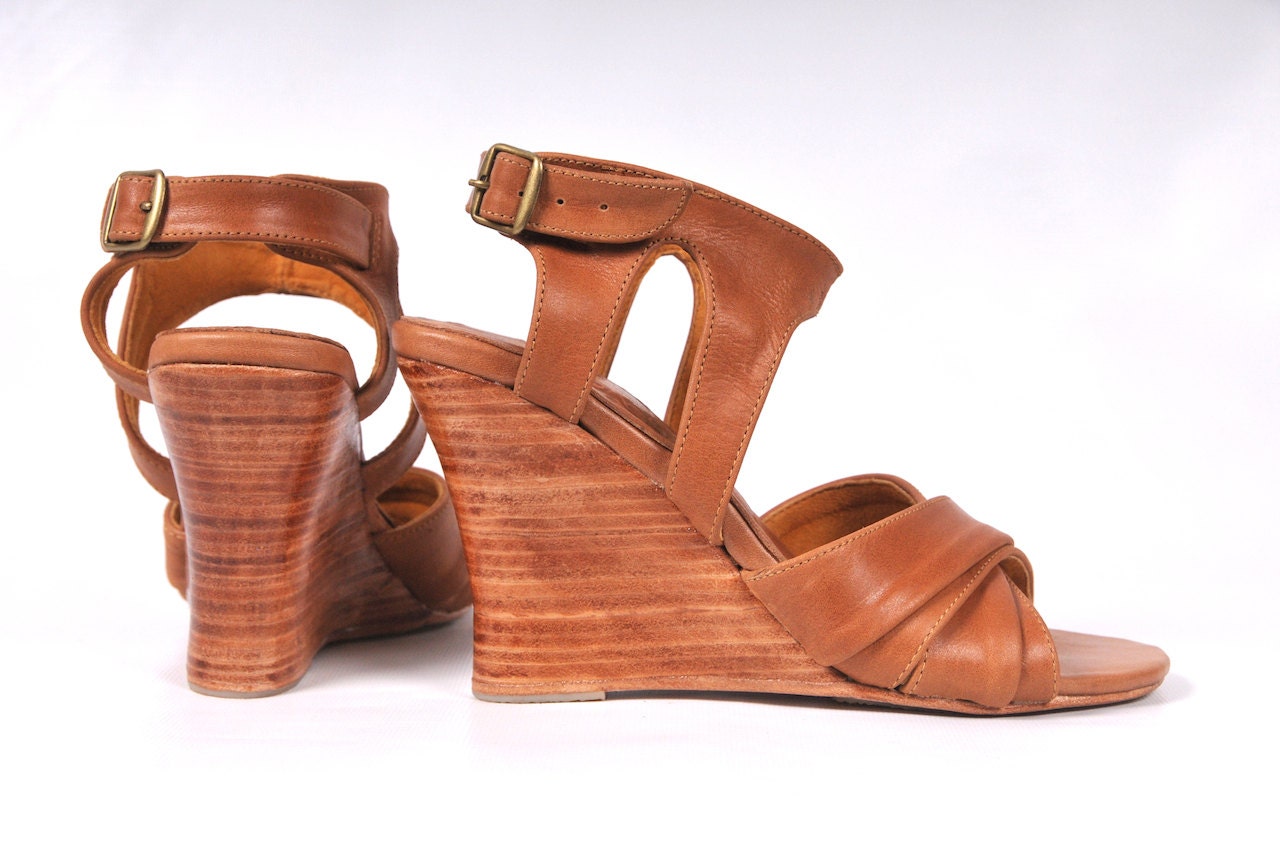 PARIS. Leather wedges / wedge sandals / shoes. Sizes: US 4-13, EUR 35-43. Available in different leather colors.