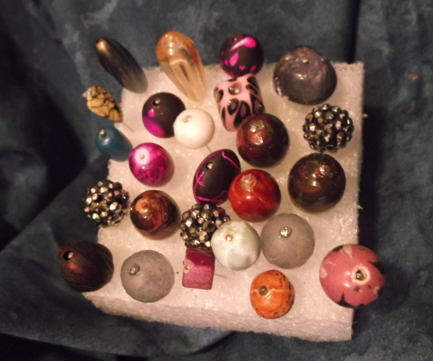 Mix n Match - Interesting Jumble of Push Pins