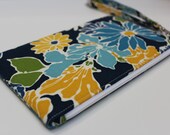 Small zip clutch wristlet padded purse wallet  cell phone case padded