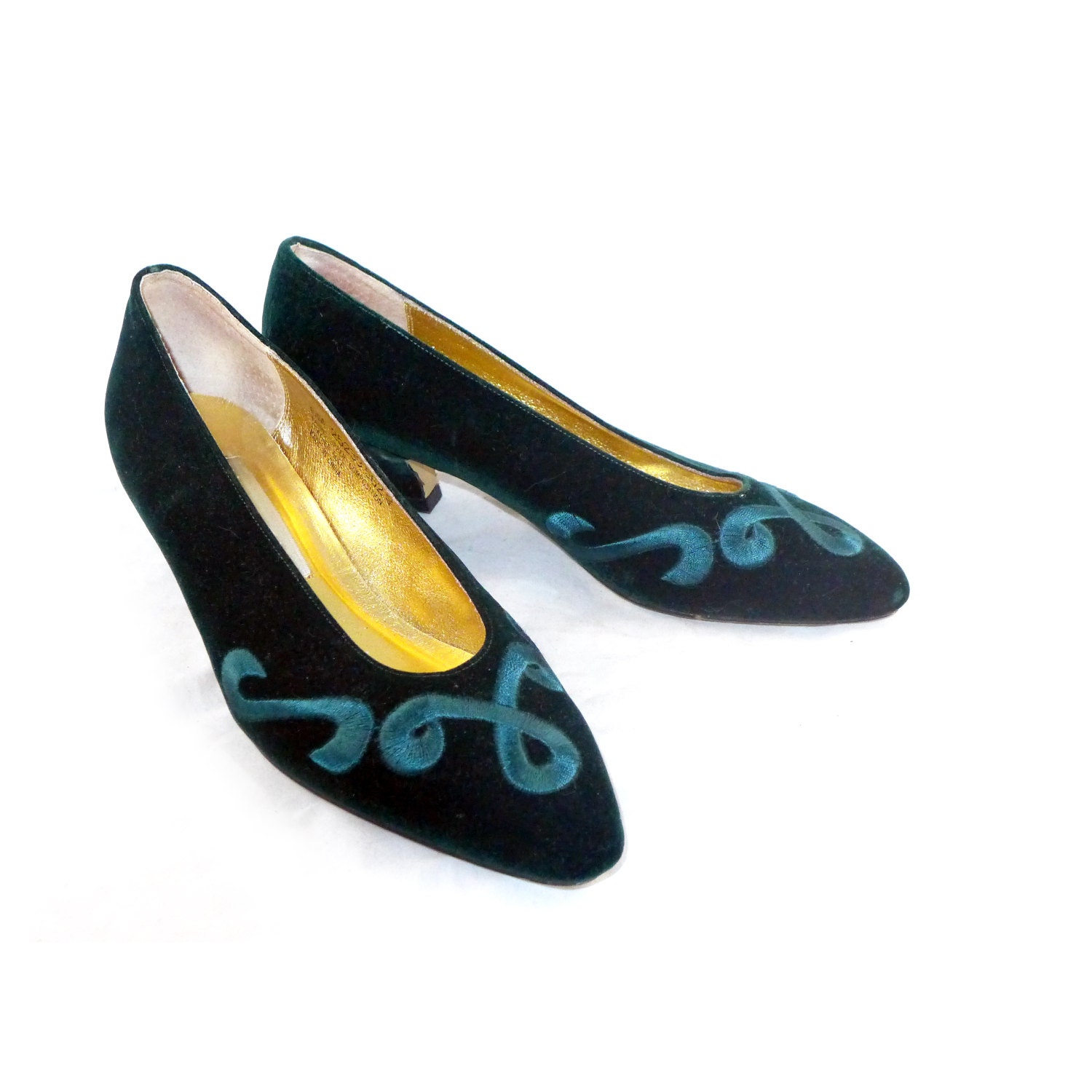 Green velvet rope pattern / celtic knot pumps / low heel shoes / embroidered / leather sole 6 M