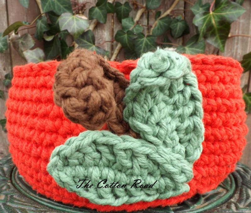 Apple Basket (Crocheted)
