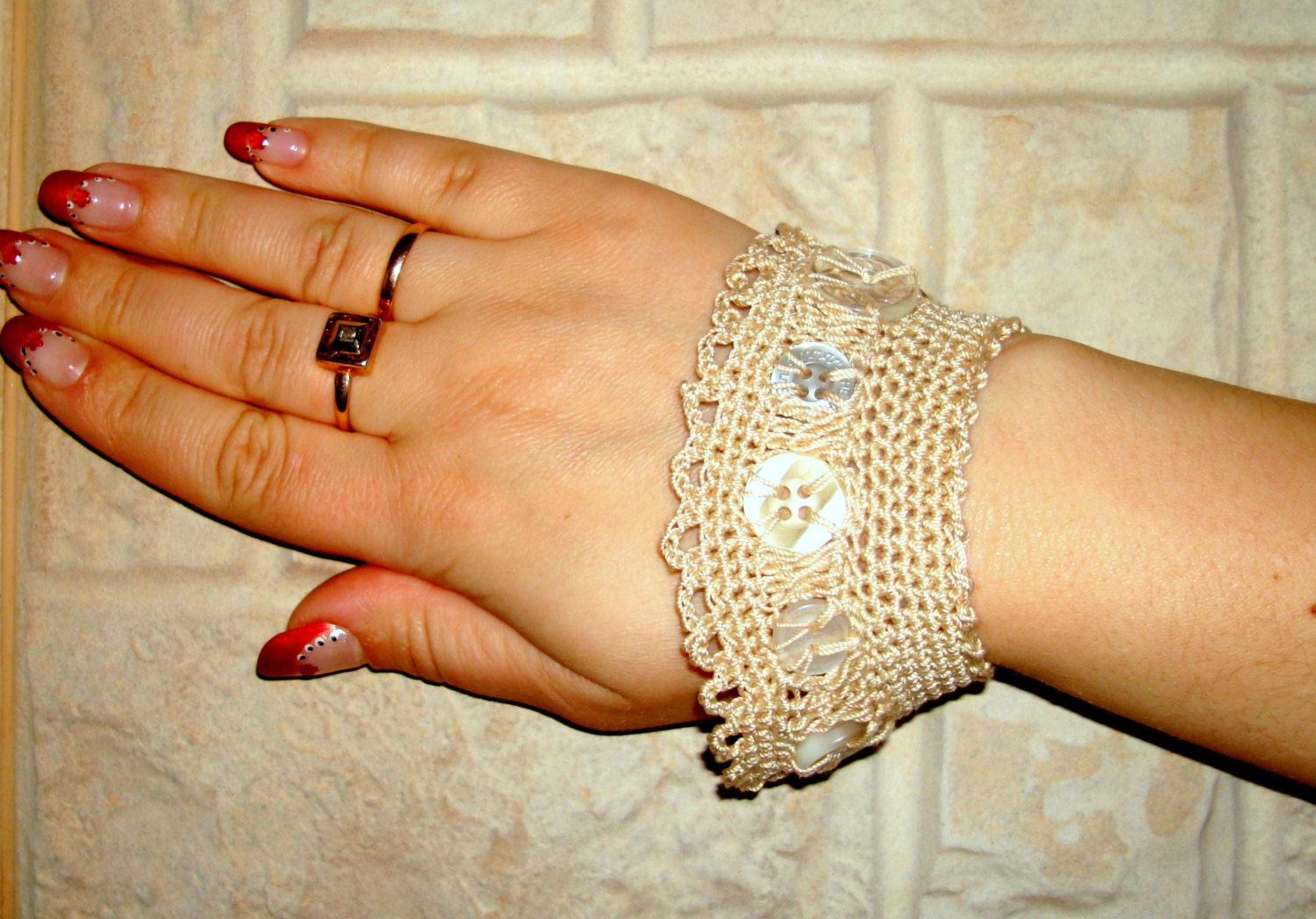 Crochet button bracelet beige Lace Wrist Cuff  sommer jewelry One of a kind