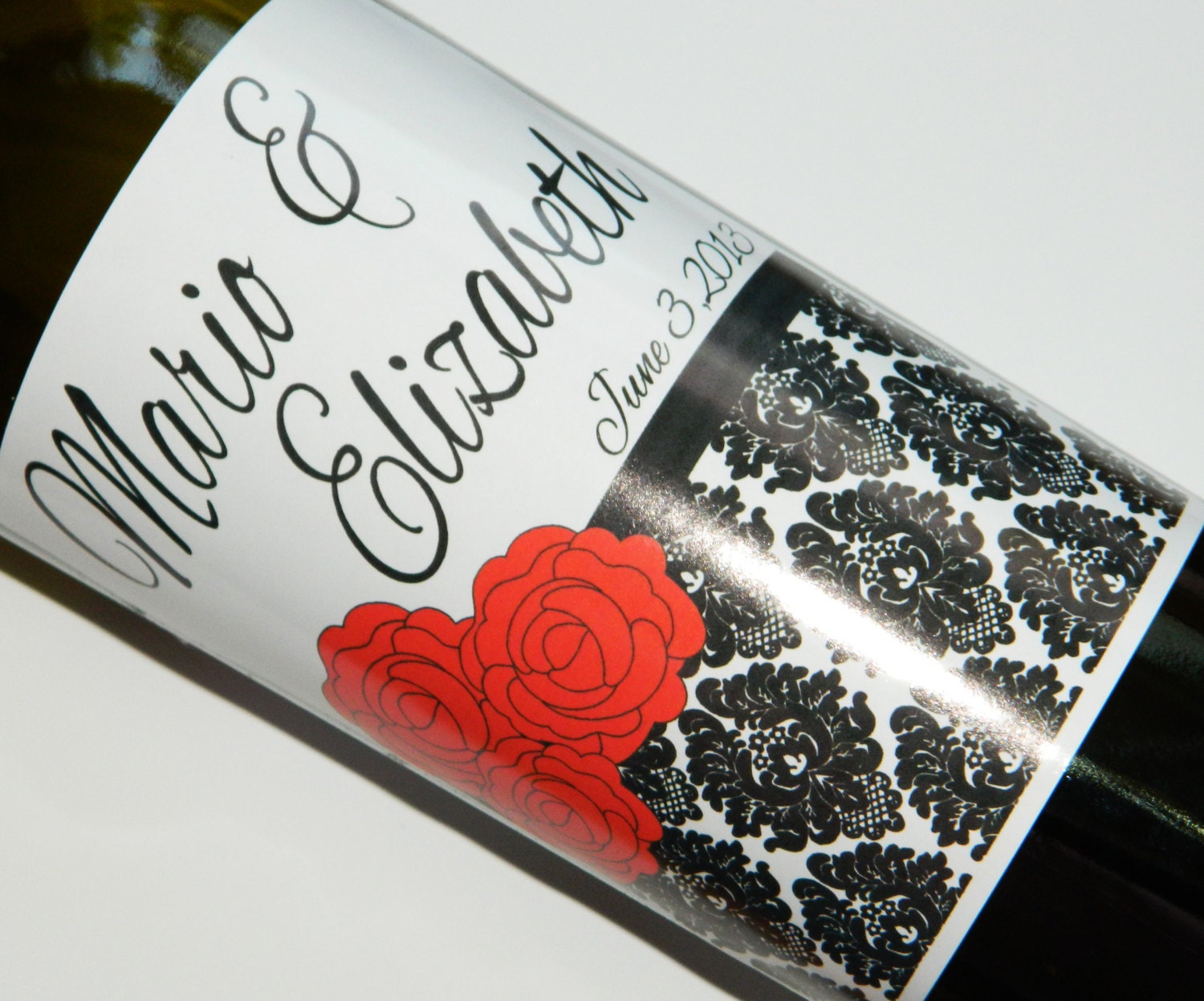 Set of 20 - PERSONALIZED WINE LABEL - Roses and Damask Elegance - For Weddings, Anniversaries, Or Any Special Occasion