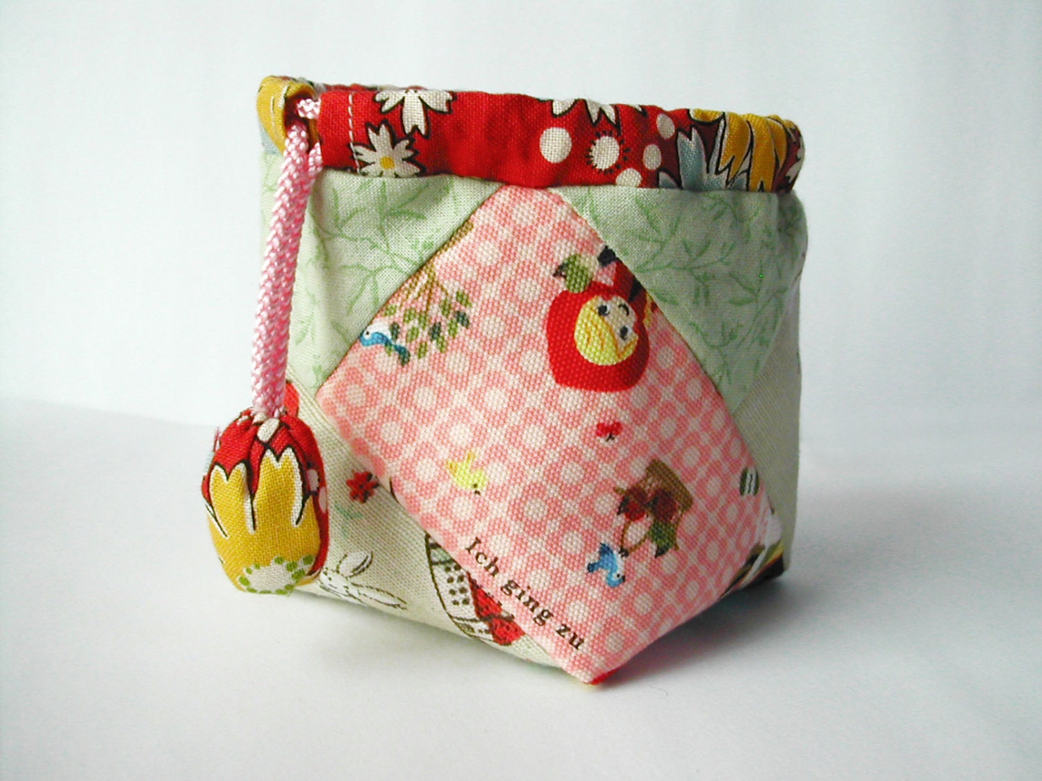 Kawaii Japanese print coin purse with drawstrings "little red riding hood" print