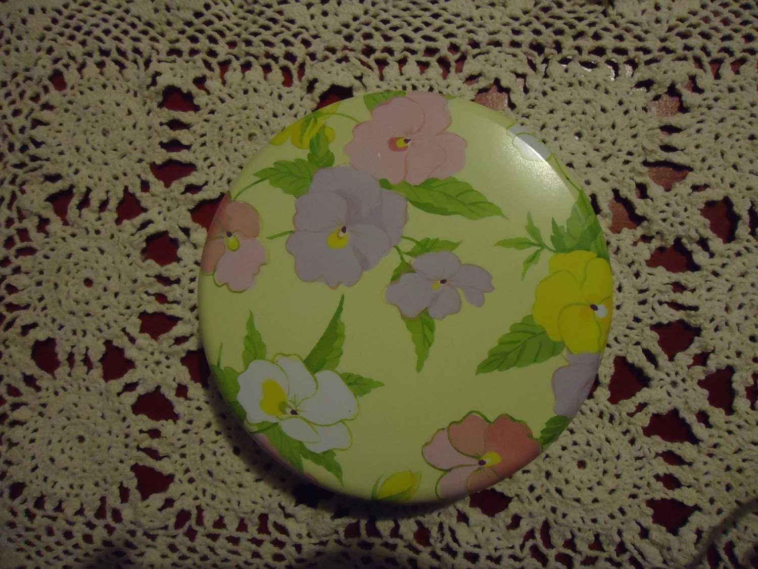 Vintage 1983 Floral Avon Tin