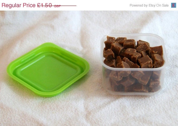 ON SALE SweetThings' Cooks Ingredients Chocolate Fudge Chunks 50g Tub