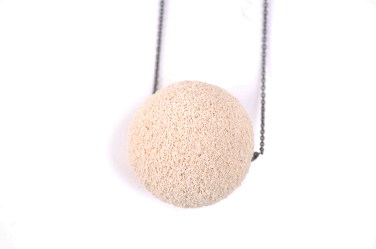 Cosmic necklace