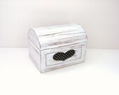 White Keepsake Box - Shabby Chic Rustic - Beautiful Gift