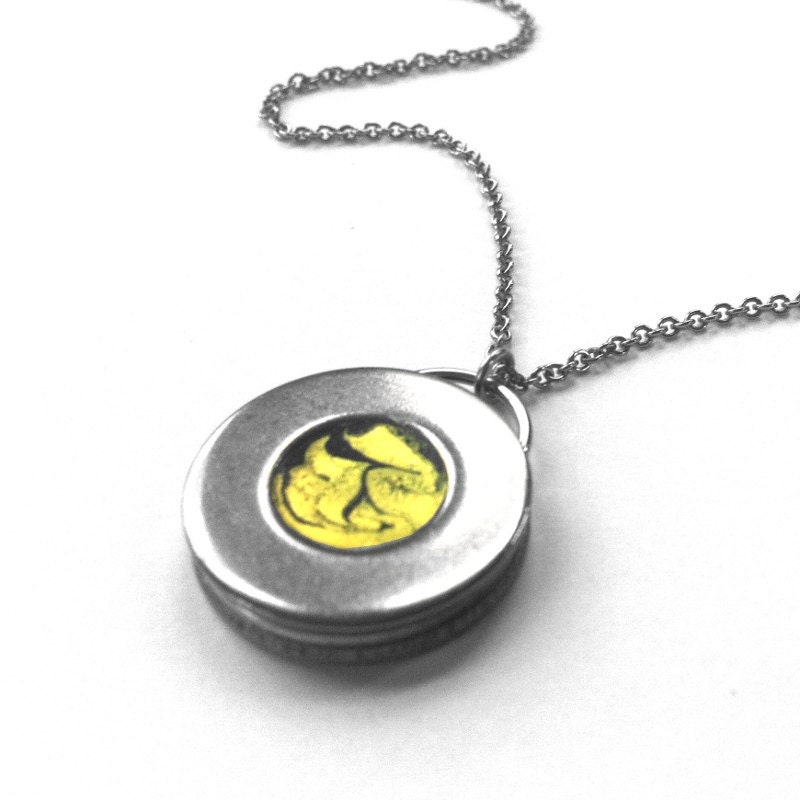 Unisex Stainless Steel Necklace, Gift for Boyfriend, Silver and Yellow Jewelry, Simple Necklace, Round Pendant, Yellow Necklace