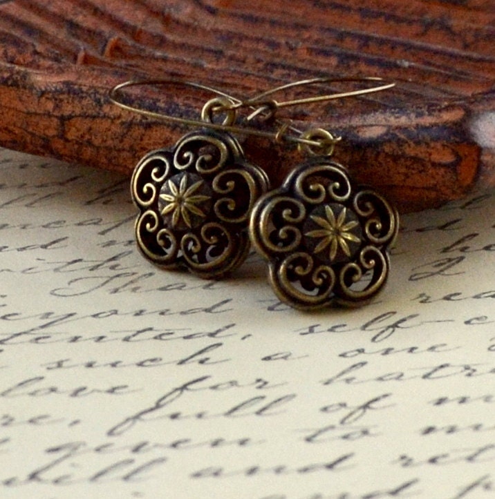 Boho Antique Bronze 3D Flower Dangle Earrings Bohemian Cutout Long Kidney Ear Wire Teen Girl Fashion Jewelry Daisy Jewellery Free Shipping