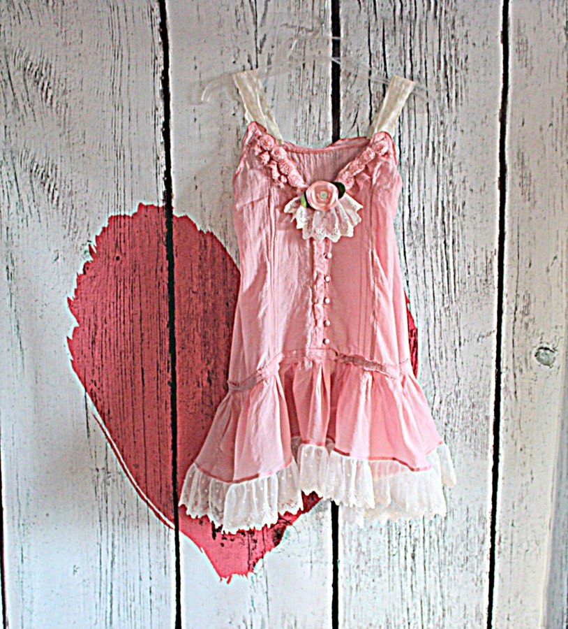 Upcycled Women's Clothing / Romantic Mauve Lace Camisole / Junior's Shirt