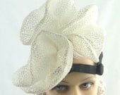 Art Deco 1930 Sculptured White Embroidered Lace on Black Satin Calot