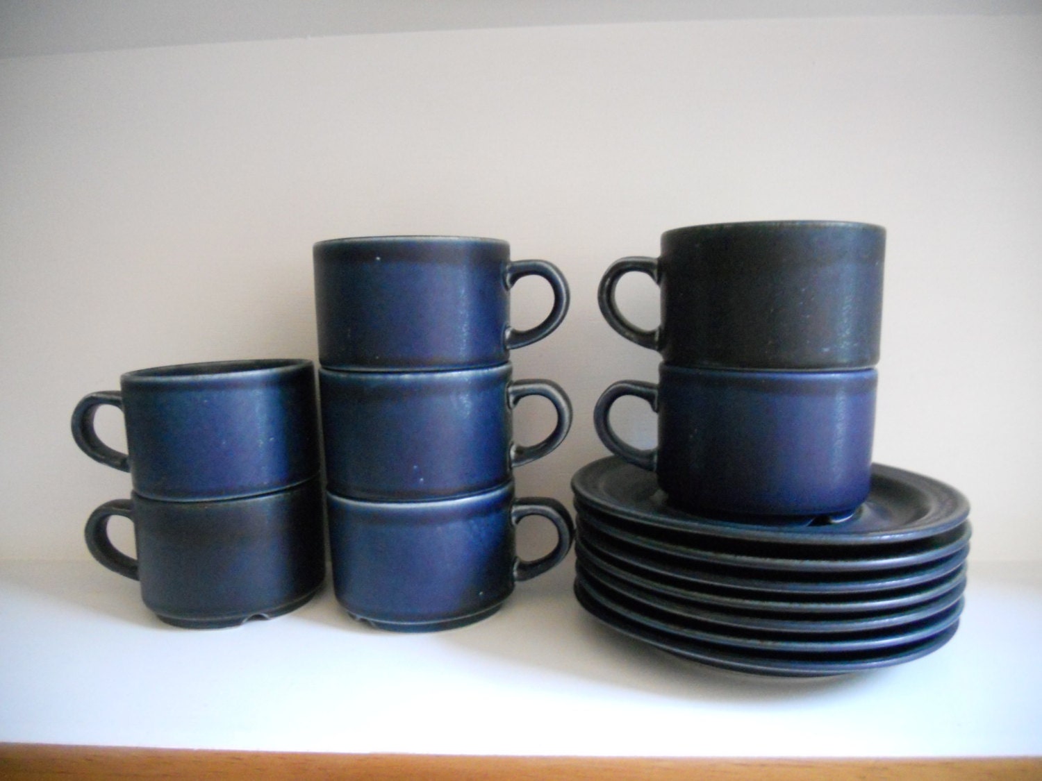 Arabia Finland 1970's Matte Dark Blue Cups and Saucers - Rare Set of 7