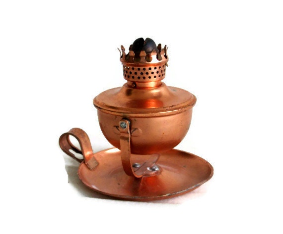 Vintage copper kerosene burner oil lamp. ROTATABLE WALL HANGING lighting, Saucer tray, finger loop handle, Garden patio porch home decor
