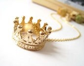 Sale (Limited Time) - Large Gold Crown Pendant Necklace