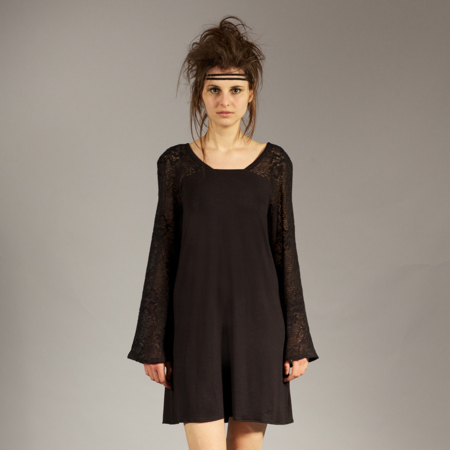 dress AMOS