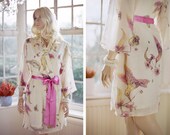 4 Custom bridesmaid robes in lined chiffon. Kimono robes or dressing gowns. Great as bridal party robes and bridal robes.
