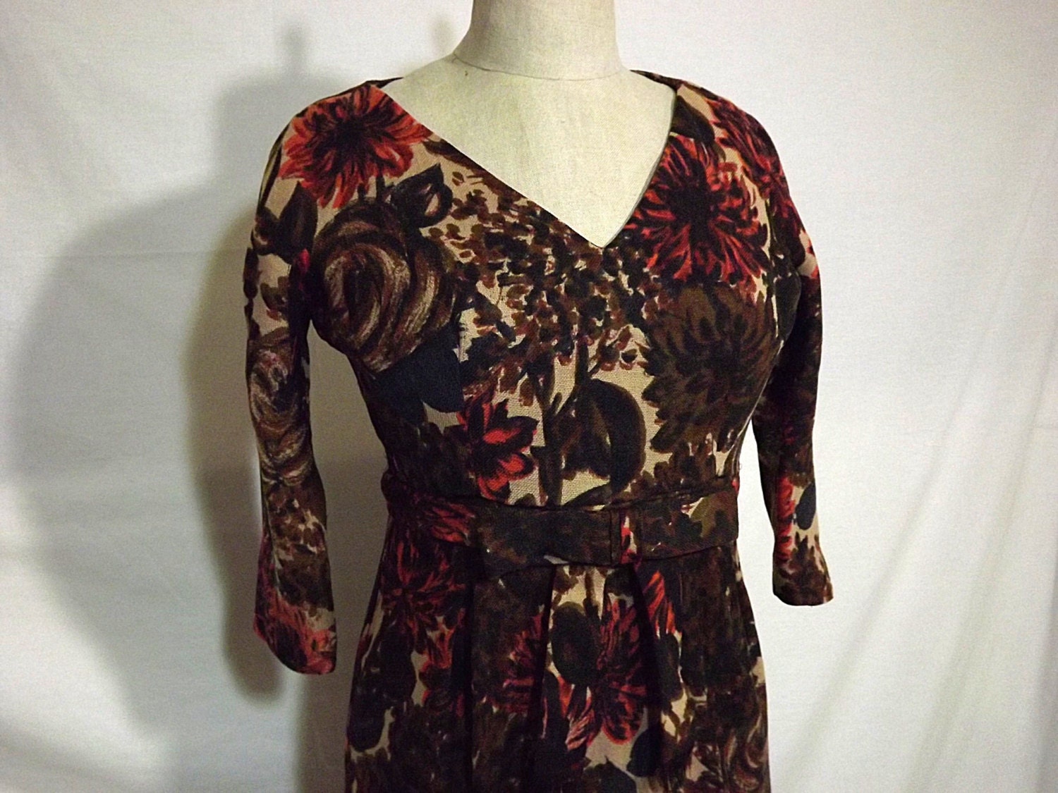 VTG 1950's Coral, Bro...